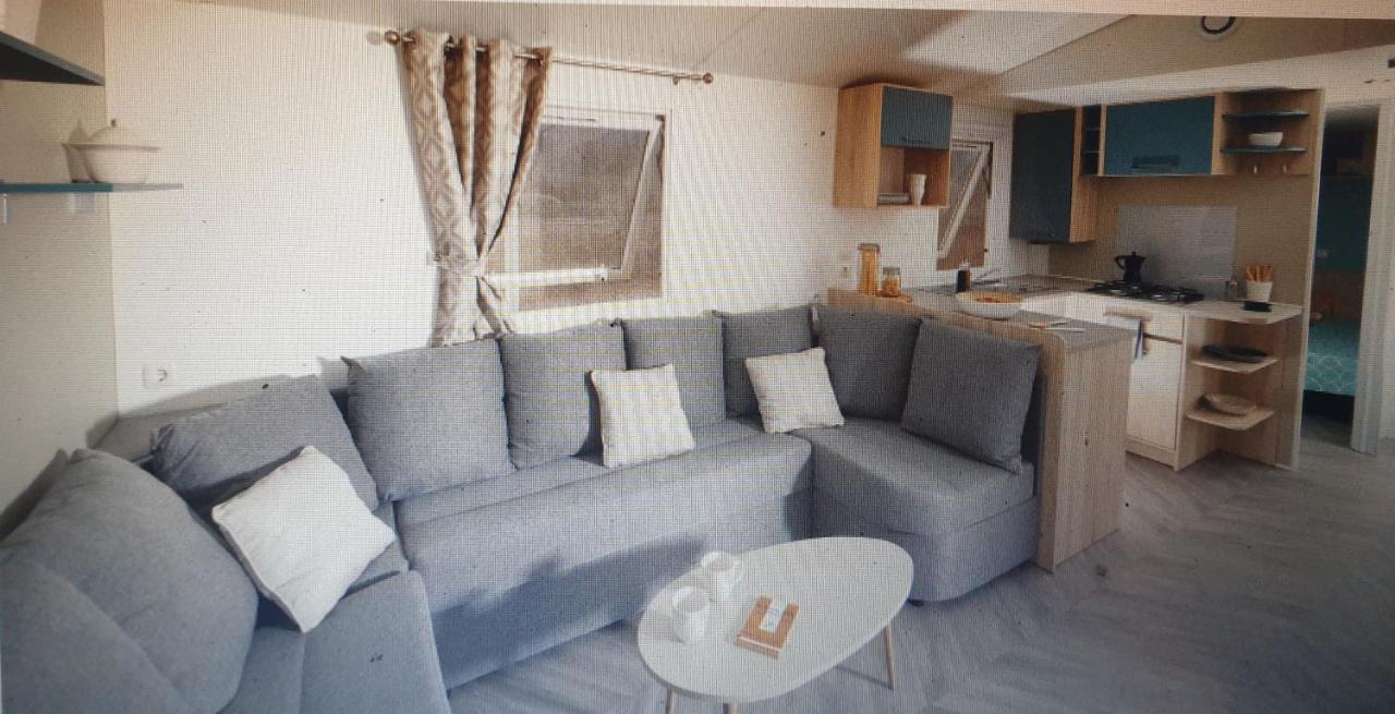 Mobilhome 3 Chambres 2 Salle De Bain サン・ブルヴァン・レ・パン エクステリア 写真